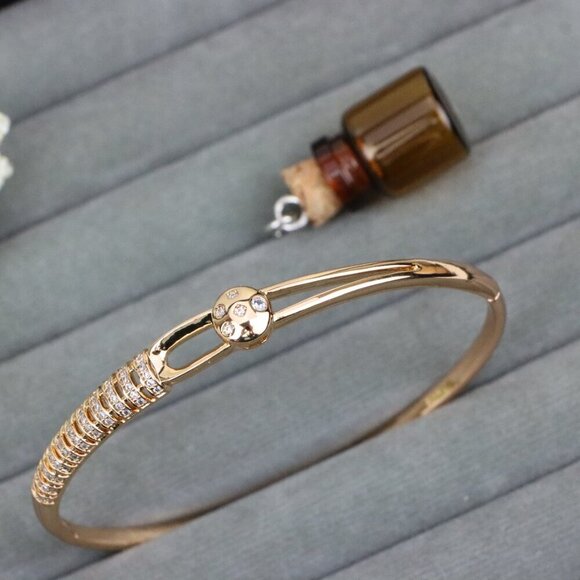 Rose Gold Plated Bangle with Sparkling Band & Floral Clasp, XPBL0549 - Picture 10 of 11
